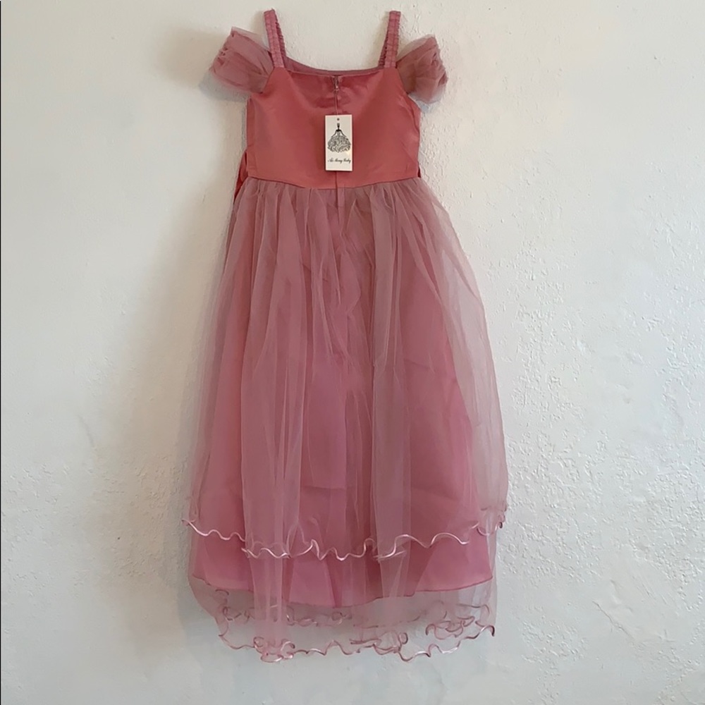 Pink lace dress ruffle puff sleeve